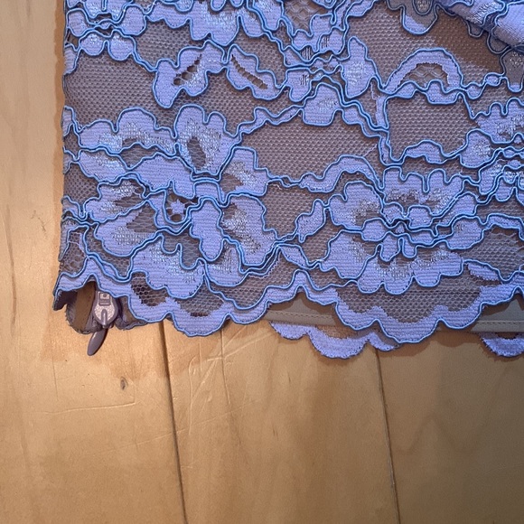 DVF Blouse - Picture 6 of 9